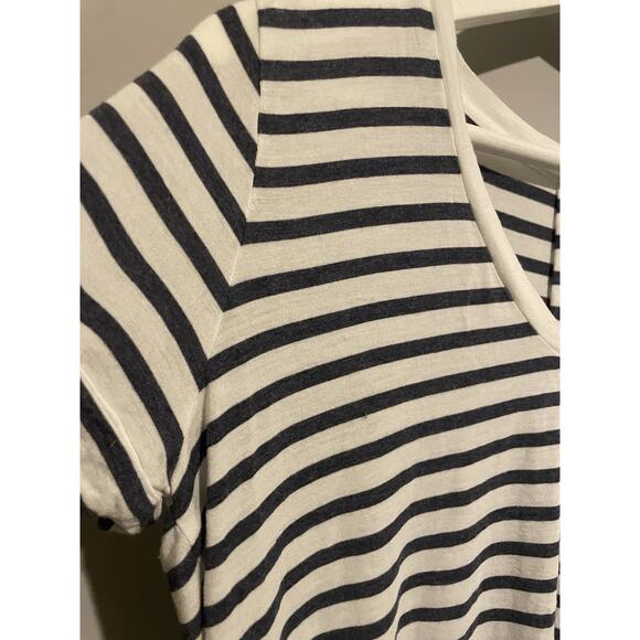 Majestic Paris Neiman‎ Blue White Striped V Neck Short Sleeve T Shirt Top Size 1 - Picture 3 of 4